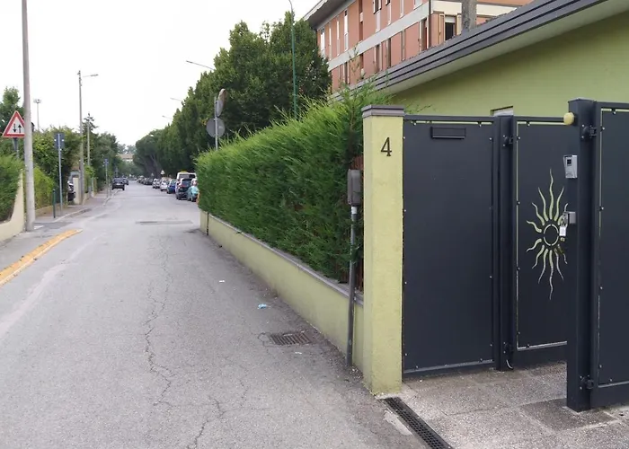 Greencolors Dependance فندق كامبالتو